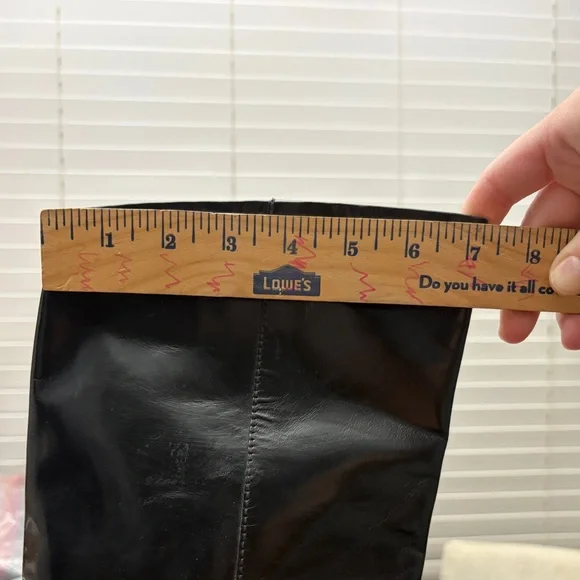 Charles David Black Vintage Italian Leather Boots - Picture 12 of 12